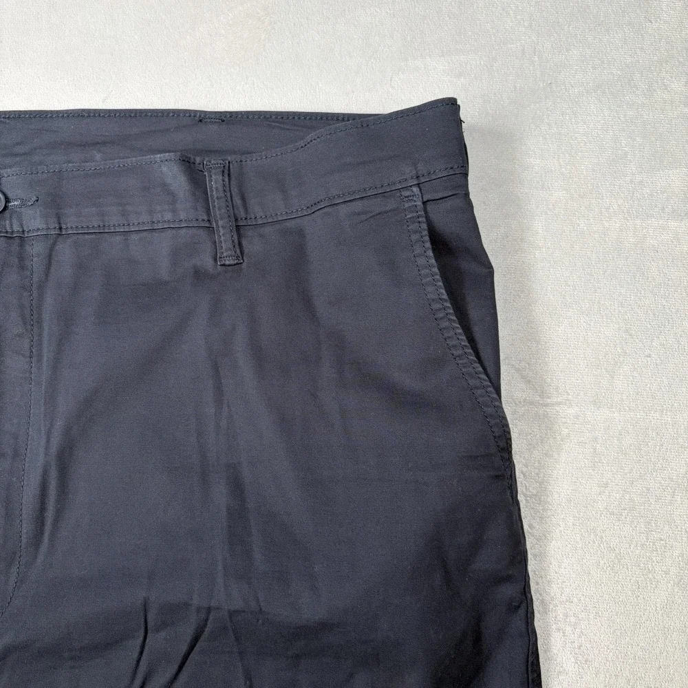 Levis offered pre
